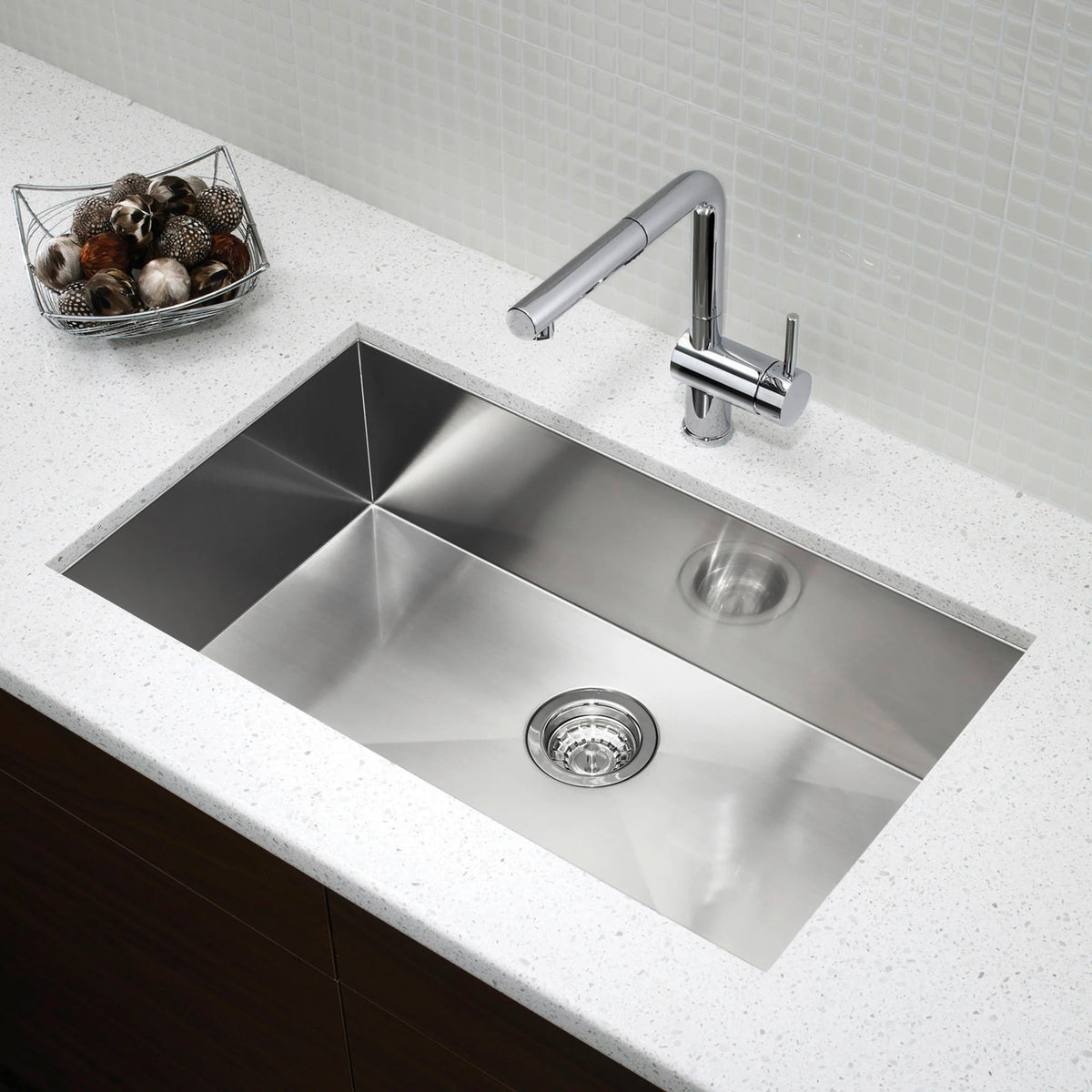 32&quot; L X 19&quot; L Super Single Bowl Undermount Stainless Steel Kitchen Sink
